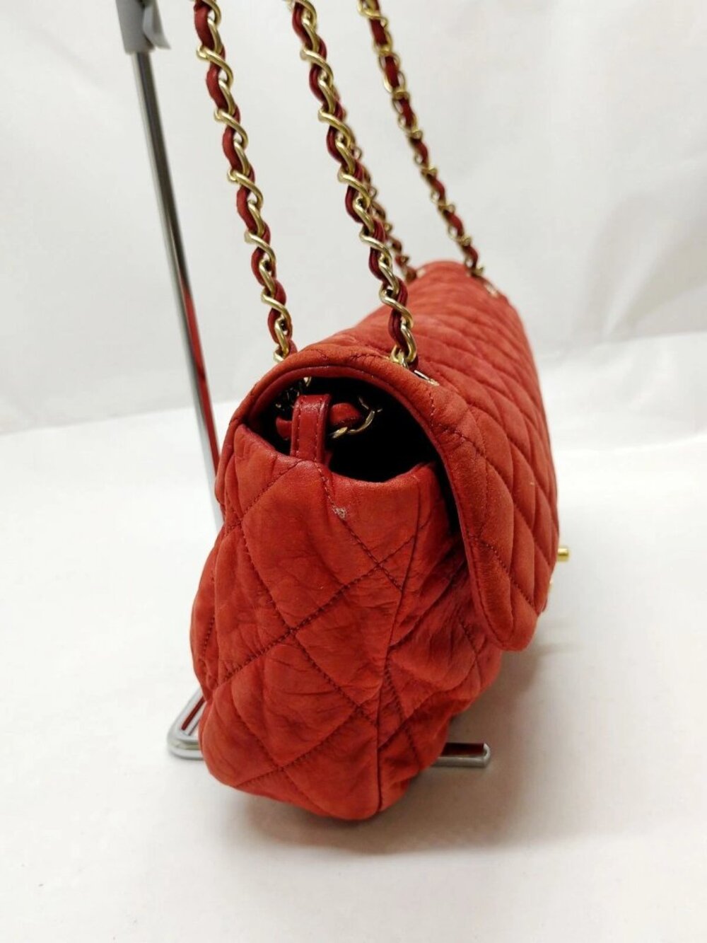 Authentic Chanel Quilted Flap Bag Red Leather Gold Chain Shoulder Bag Luxury - Picture 5 of 16